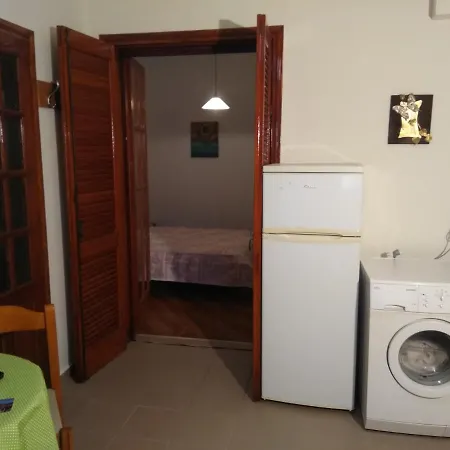 Athina's 4*