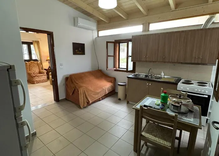 Athina's Pensjonat 3*